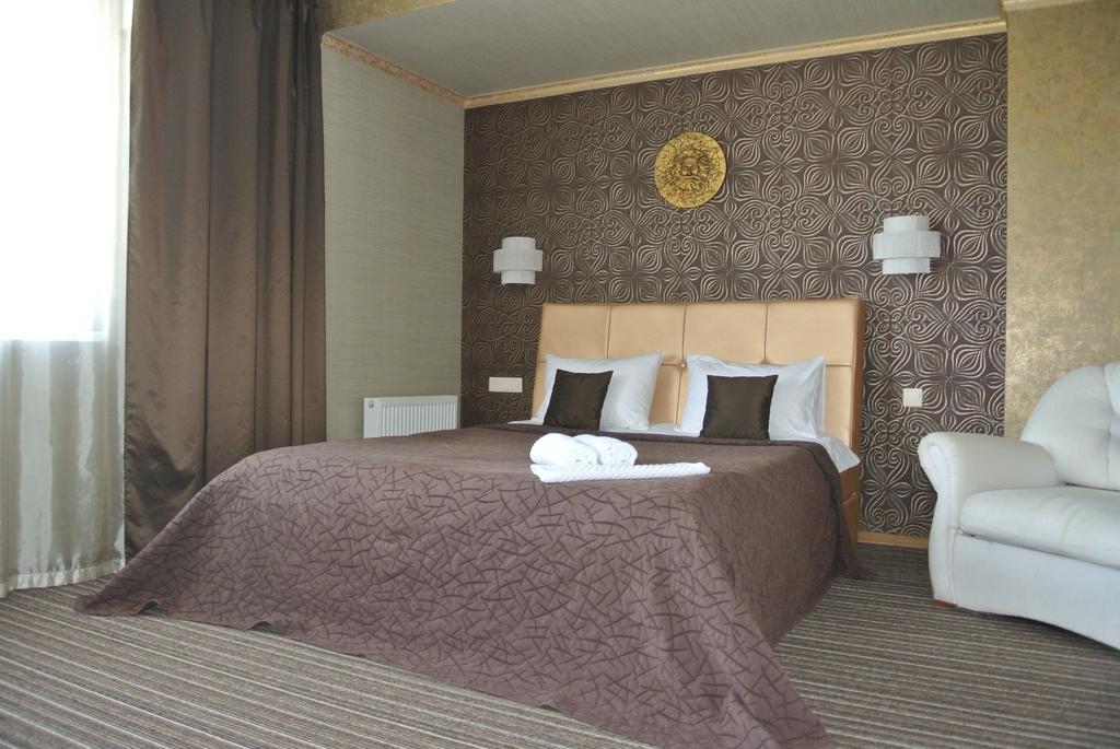 Panoramic View Apartment Poznyaky เคียฟ ภายนอก รูปภาพ