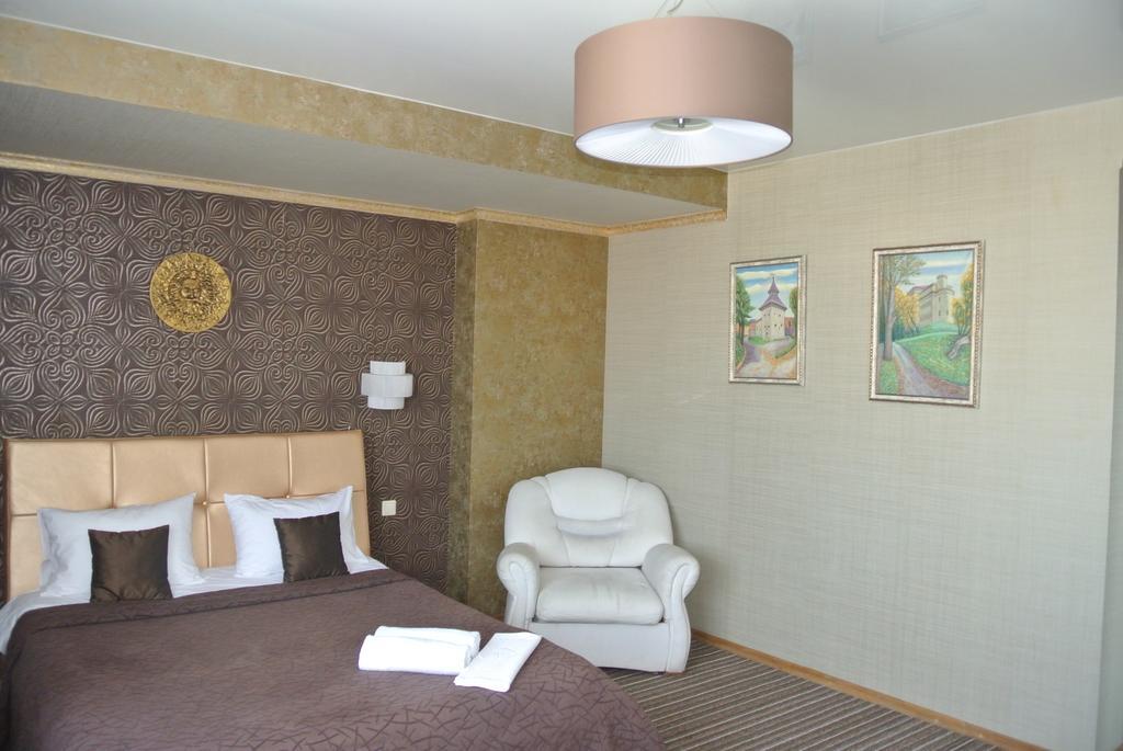 Panoramic View Apartment Poznyaky เคียฟ ภายนอก รูปภาพ