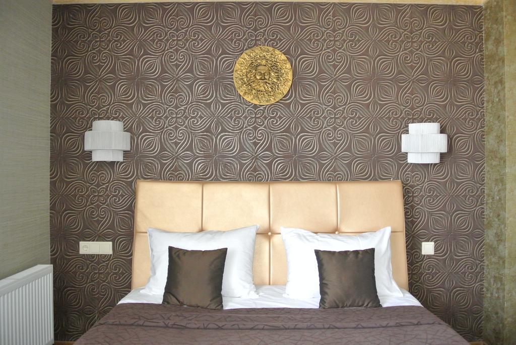 Panoramic View Apartment Poznyaky เคียฟ ภายนอก รูปภาพ