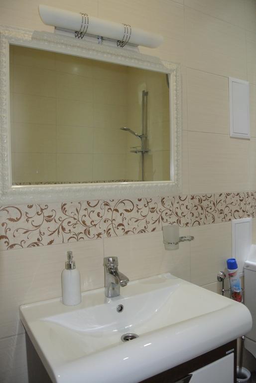 Panoramic View Apartment Poznyaky เคียฟ ภายนอก รูปภาพ