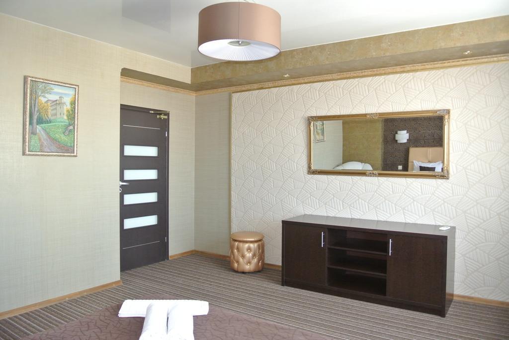 Panoramic View Apartment Poznyaky เคียฟ ภายนอก รูปภาพ
